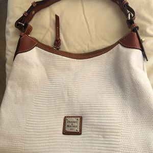 Very gently loved Dooney&Burke shoulder bag.